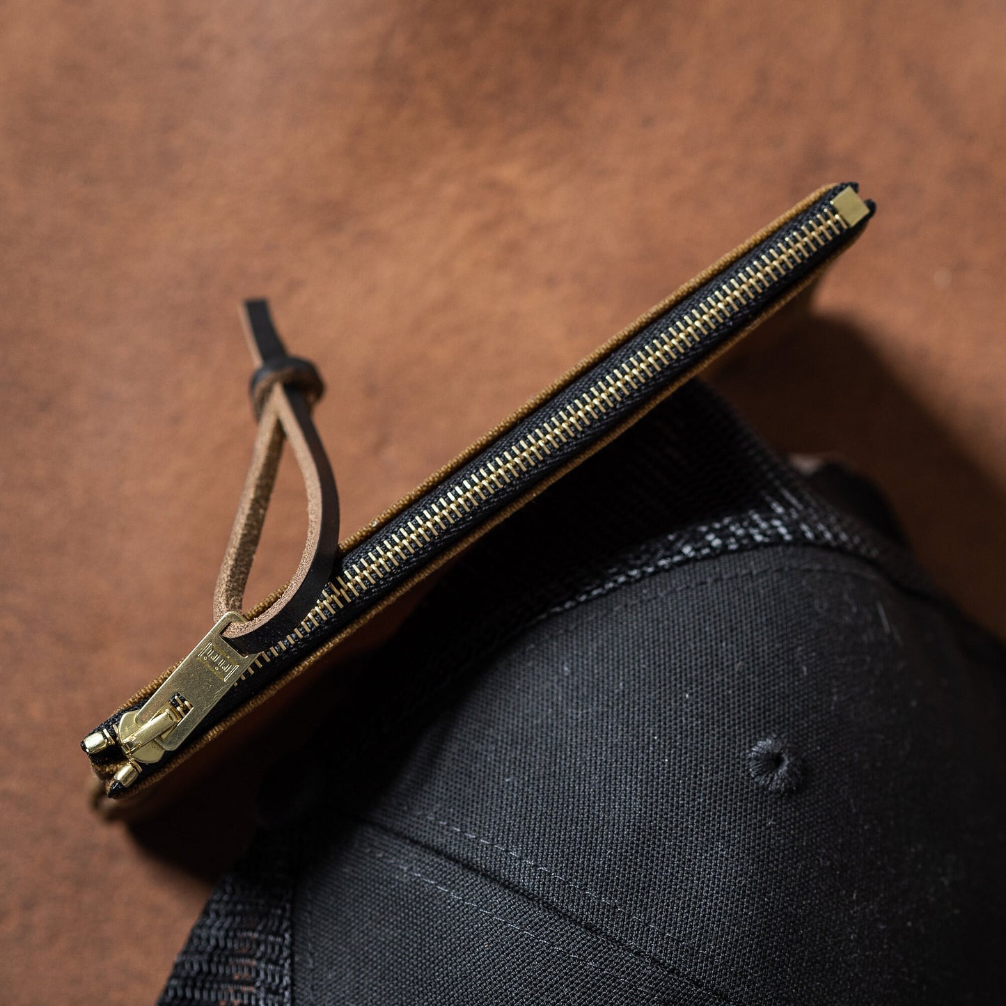WAXED CANVAS POUCH - SANDSTONE